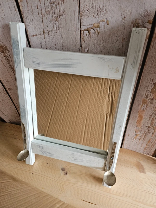 Masiver Shabby Chic Spiegel in weiß