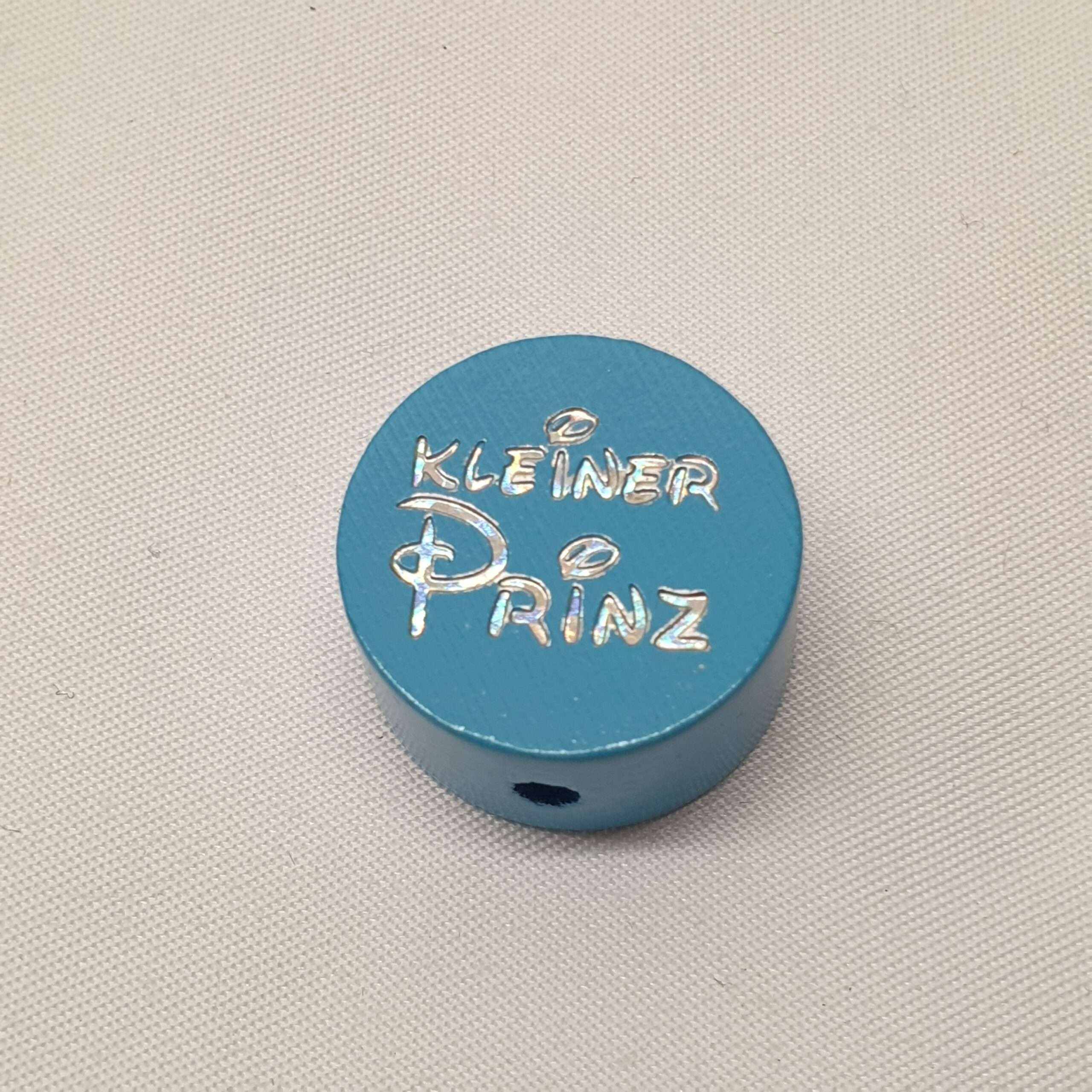 Motivperle Motiv Perle blau rund Scheibe Schriftzug silberfarbener Glitter Kleiner Prinz MP315
