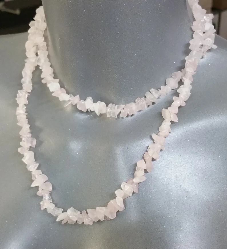 Halskette Rosenquarz ohne Verschluss 86 cm EK105