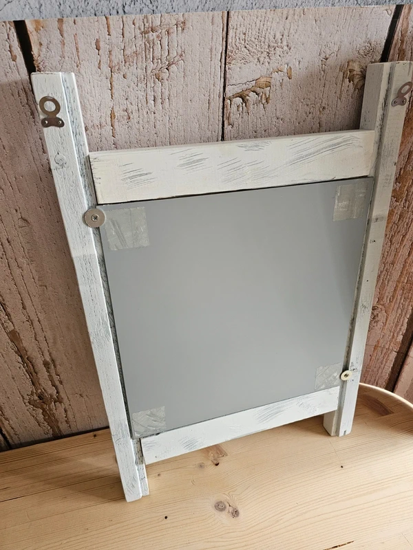 Masiver Shabby Chic Spiegel in weiß