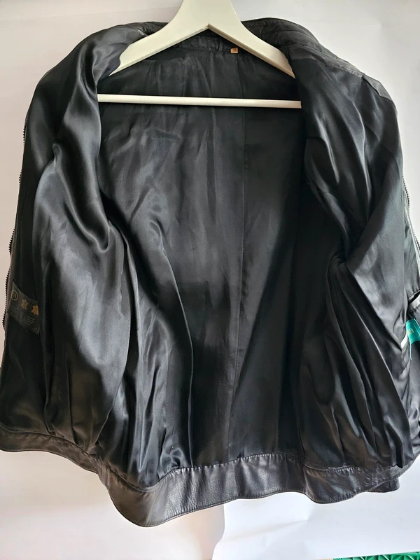 Schwarze Echtleder Jacke Damen Gr. 36