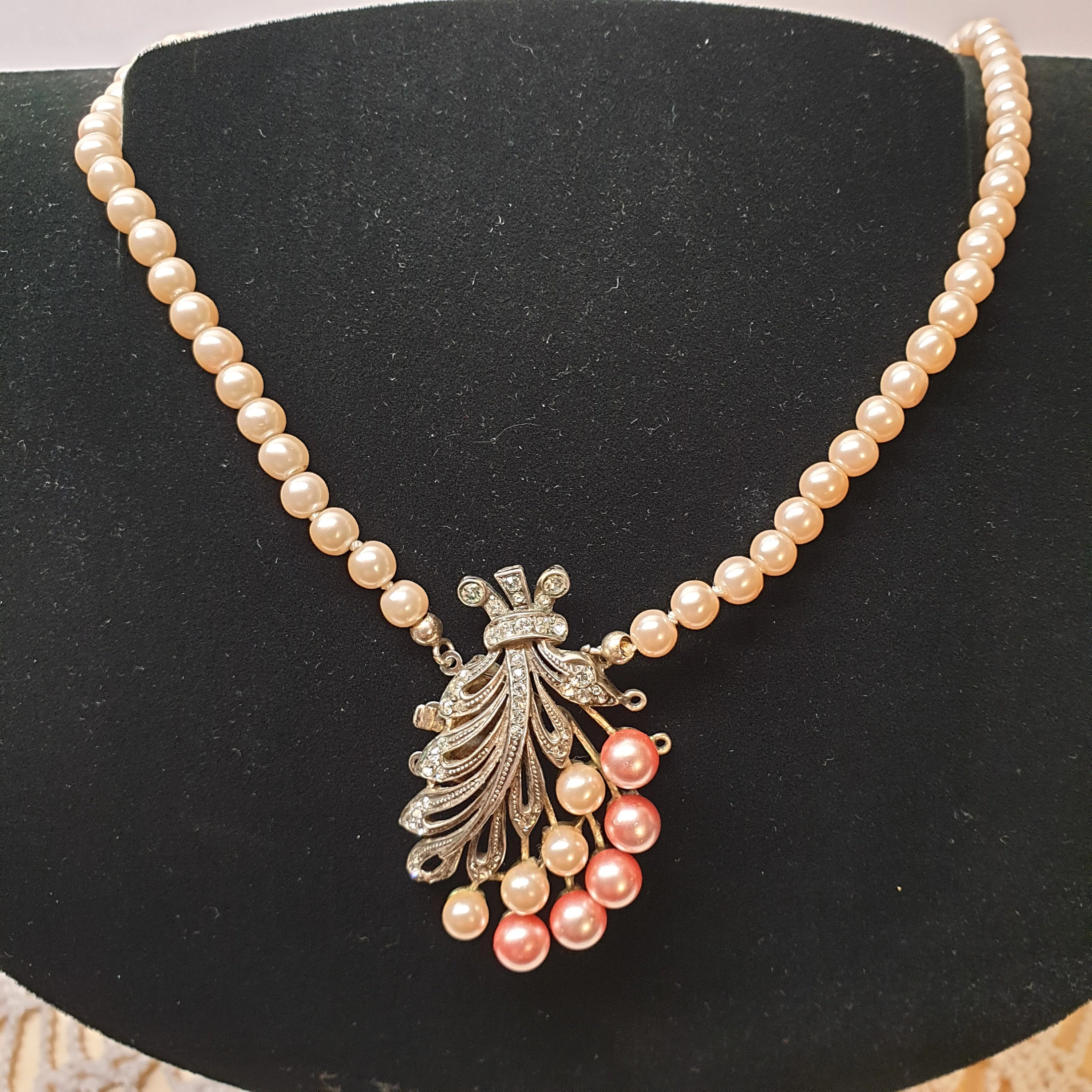 45 cm Halskette Kette Perlenkette Perlen cremefarben rosa rosé Verschluss Silber 835 Kristalle klar Shabby Vintage selten rar SK1466