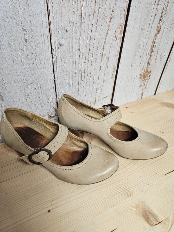 Pumps Sommerschuhe creme beige Riemchen Leder Gr. 37