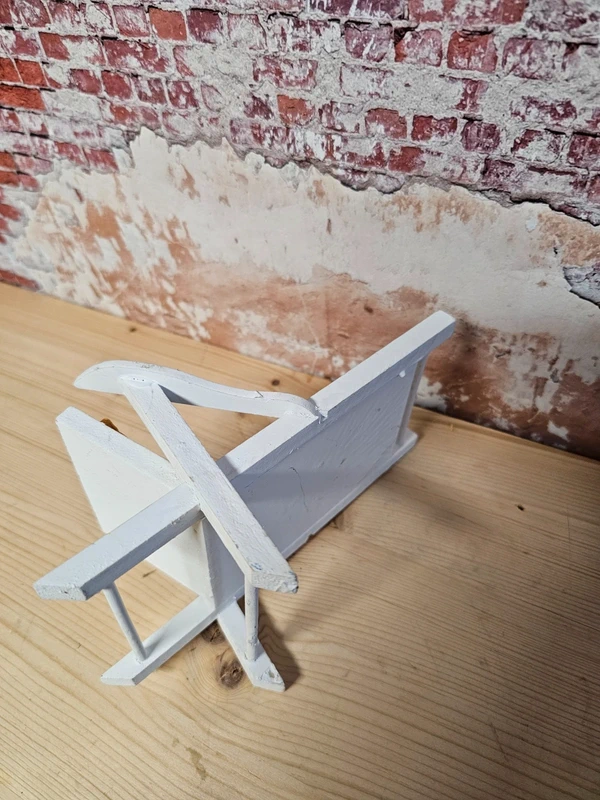 Deko Liegestuhl aus Holz