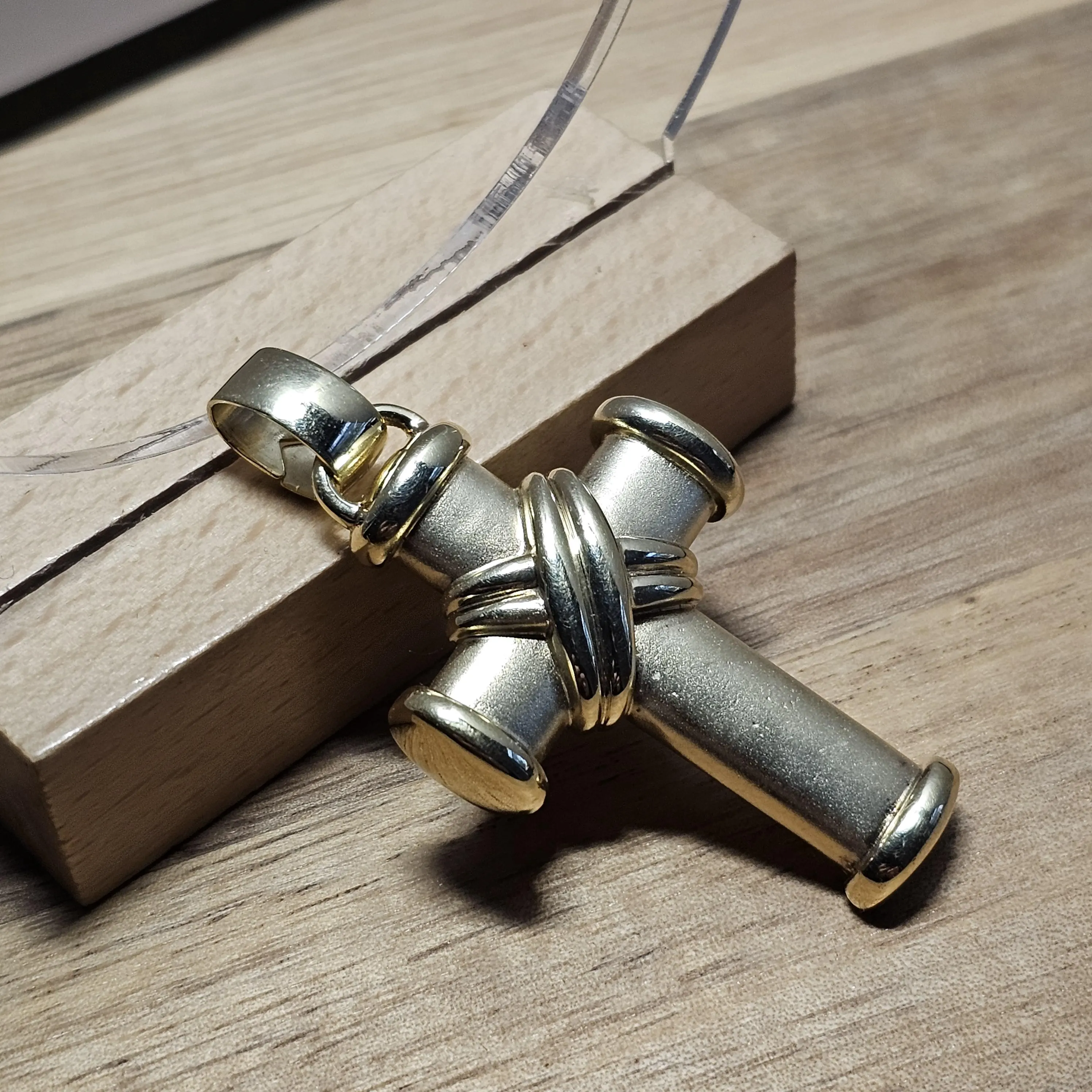 Nostalgisch prachtvoller Goldanhänger Anhänger Kreuz - ohne Kette - Gold 333 Design Vintage elegant GAN202