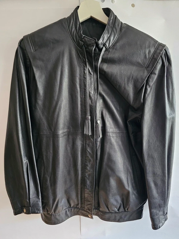 Schwarze Echtleder Jacke Damen Gr. 36