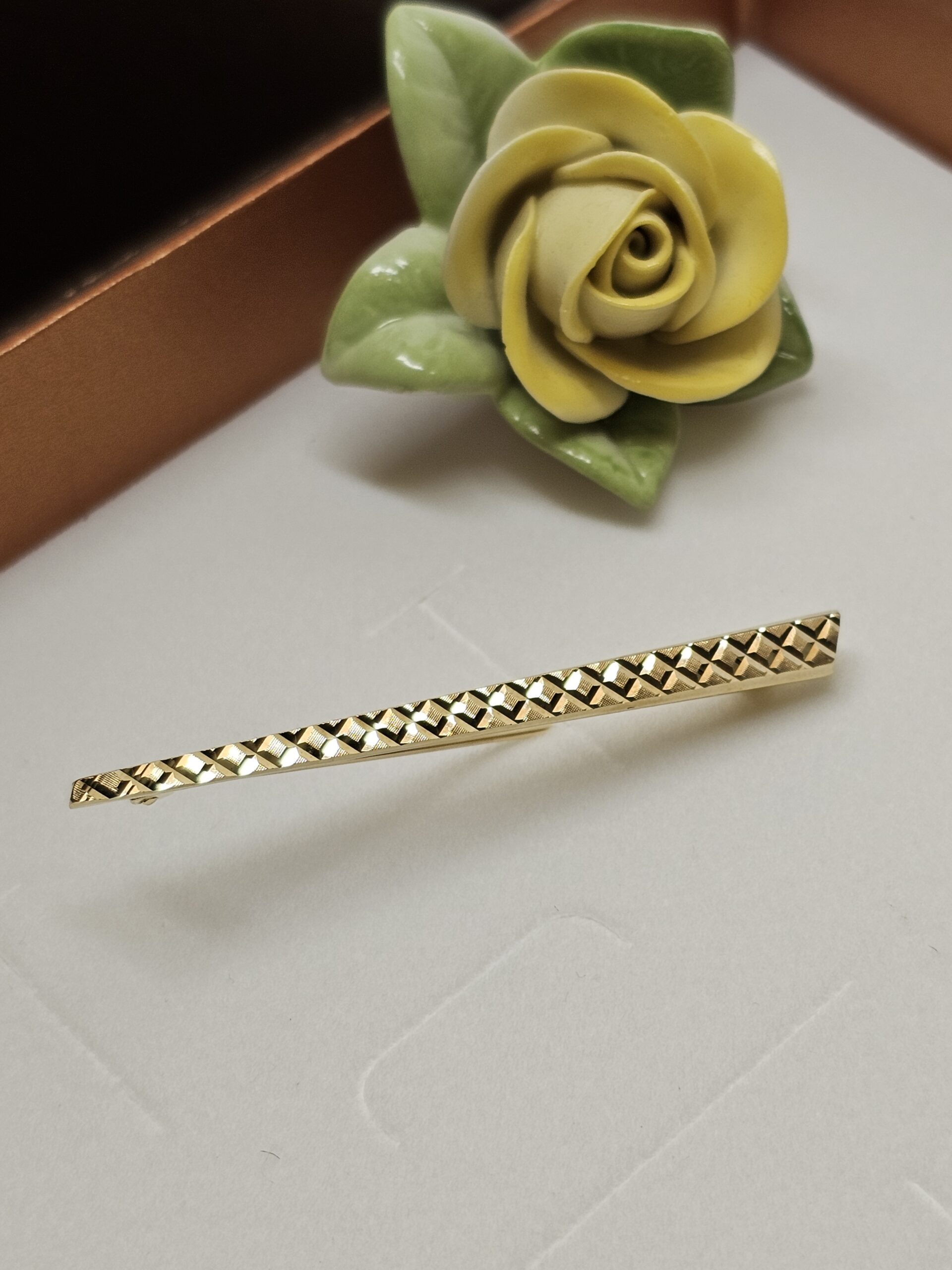 Nostalgische Shabby Vintage Anstecknadel Brosche Amerik Doublé vergoldet Design elegant selten rar MBR103