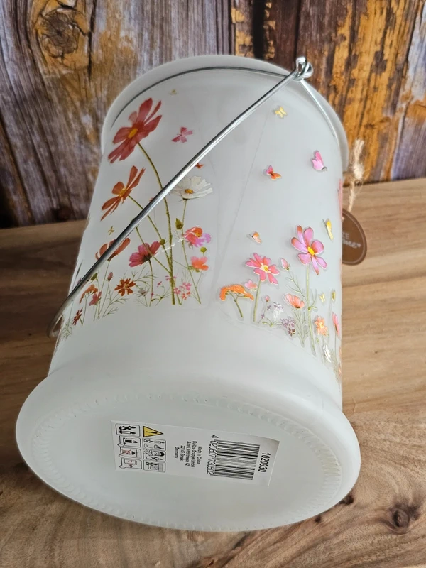 Windlicht Glas milchig Kerzenhalter mit Henkel Blumenwiese Blümchen Schmetterling Höhe 17 cm