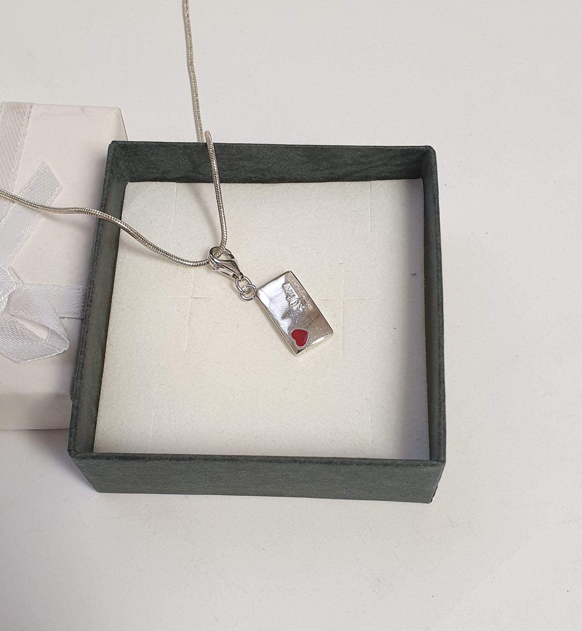 Anhänger Charm Herz Herzchen klein Silber 925 Emaille rot Vintage elegant SKA1293