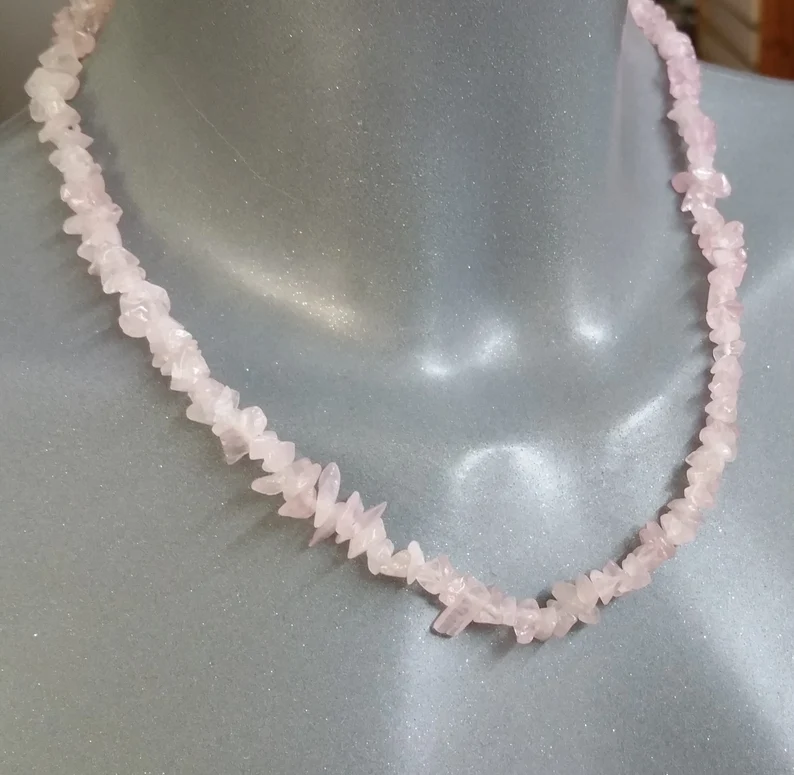 Halskette Rosenquarz versilberter Verschluss EK104