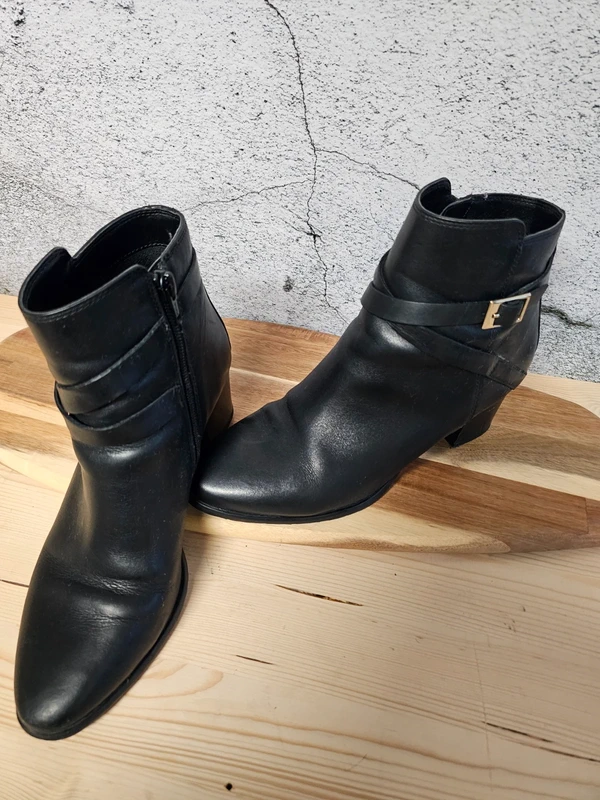 5th Avenue Klassiche Stiefelette Gr. 37