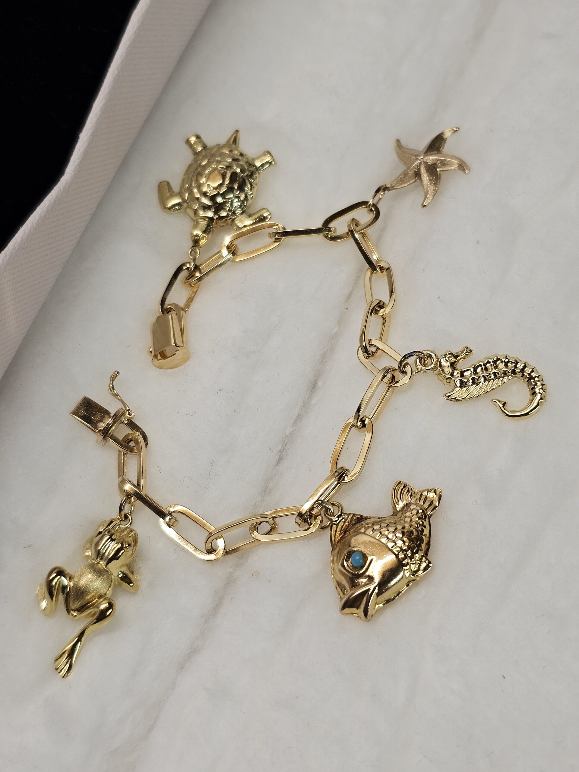 19 cm Nostalgisches Goldarmband Armband Gliederarmband Bettelarmband Gold 585 Anhänger Charms Gold 333 Achat hellblau Schildkröte Fisch Frosch Seestern Seepferdchen Vintage Design edel selten rar GA123