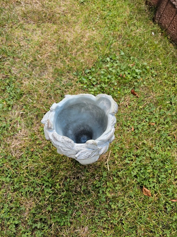 Pflanzbüste Pflanztopf Kopf Skulptur aus Keramik