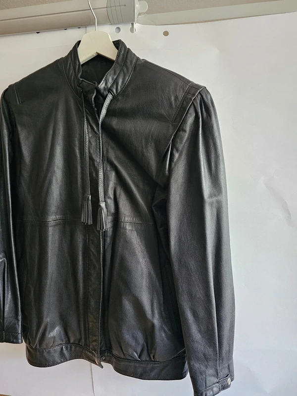 Schwarze Echtleder Jacke Damen Gr. 36