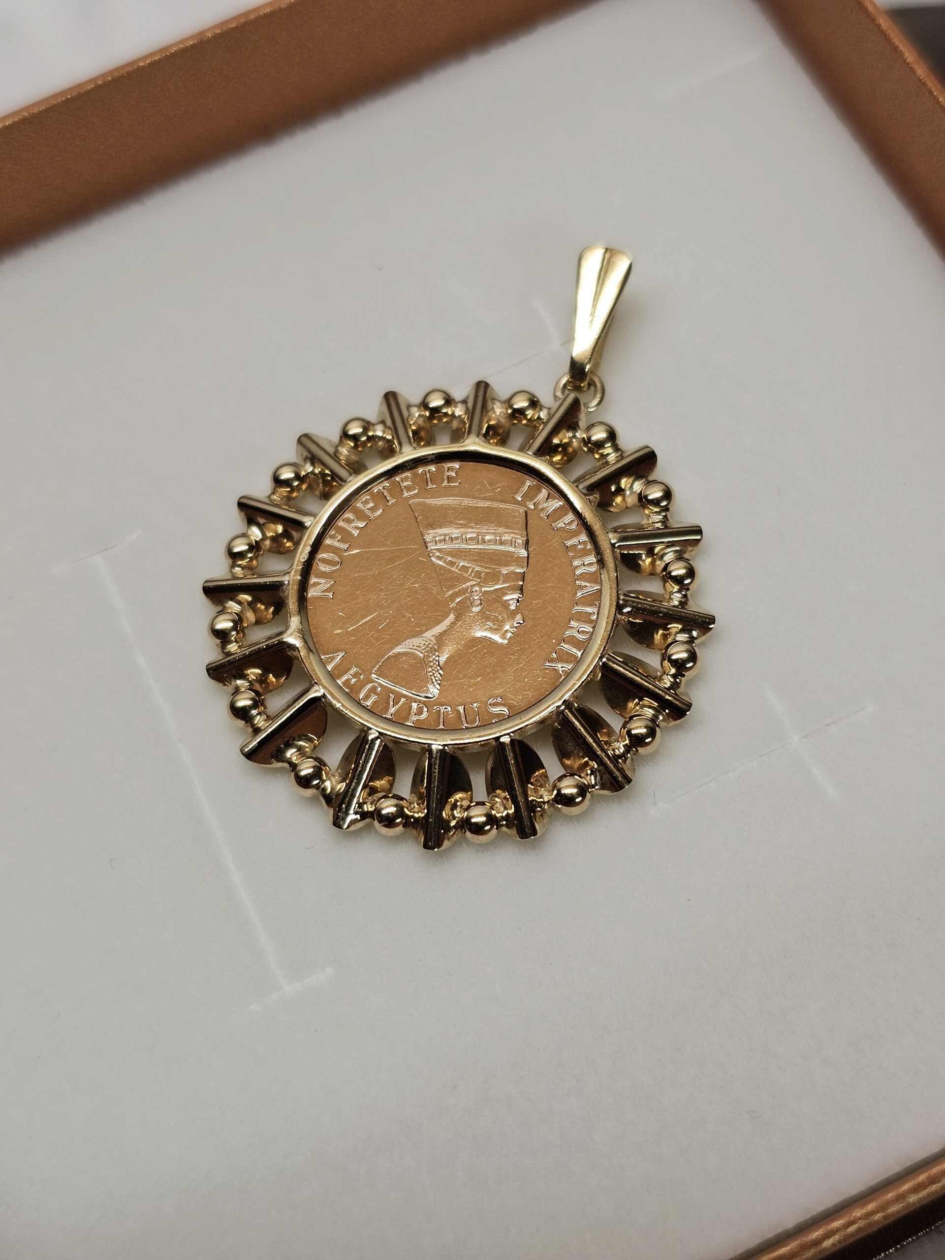 Anhänger Goldanhänger Gold 333 Medaille Ägypten Nofretete Imperartix Aegyptus Bonum Semper Erit Aurum Vintage nostalgisch GAN100