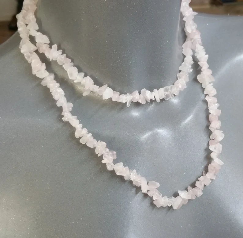 Halskette Rosenquarz ohne Verschluss 86 cm EK105